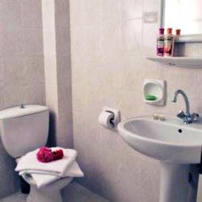 Saint George Hotel Rodákino Kültér fotó